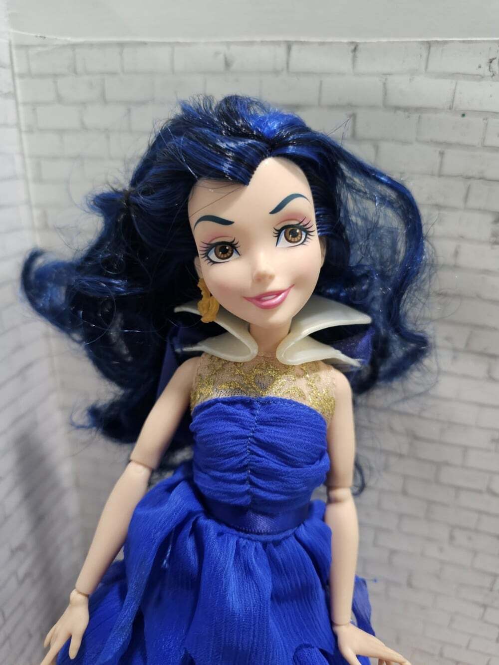 2015 Disney Descendants Coronation Evie Doll Hasbro Blue Gown Original Shoes